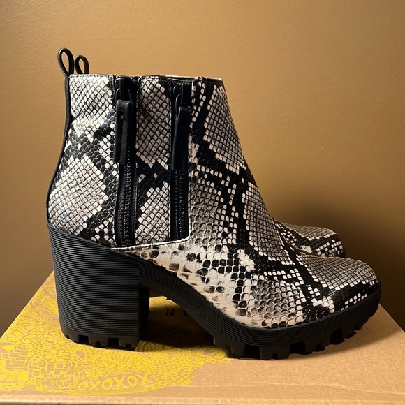 Cooya Bootie Black/white - Picture 4 of 10